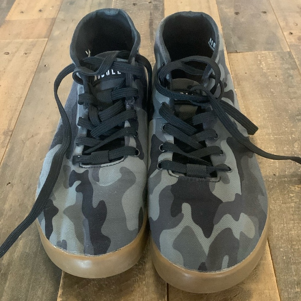 NoBull Mid / High Top Camo Shoes Unisex -  7 Men / 8.5 women